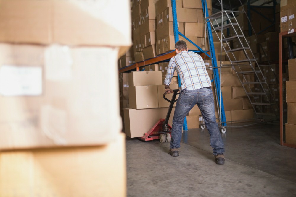 Enhancing Workplace Safety in Ireland: The Comprehensive Benefits of Accredited Manual Handling Training - Health and Safety Training UK
