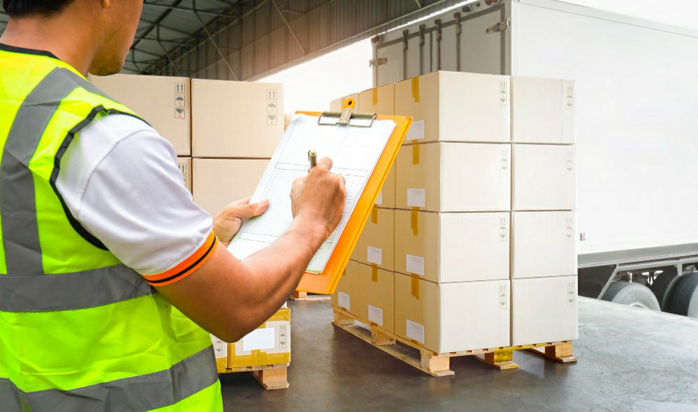 Enhancing Workplace Safety: The Value of Group Manual Handling Certification in Ireland - Health and Safety Training UK