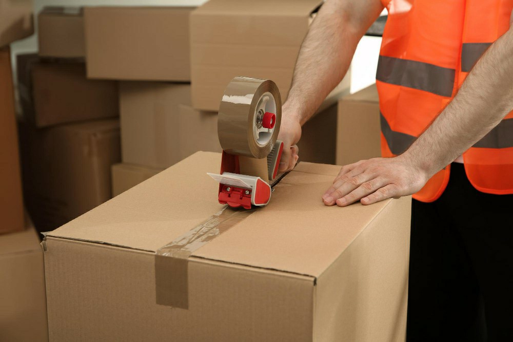 Understanding the Essentials of Manual Handling Safety Training in Ireland - Health and Safety Training UK