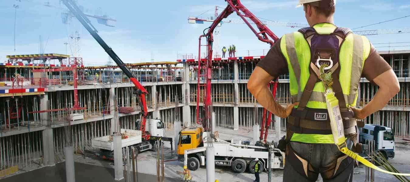 Elevate Your Safety Standards: Integrating Working at Heights Training into Business Policies - Health and Safety Training UK