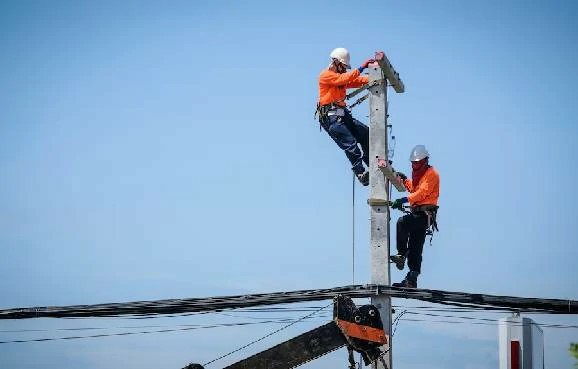 Budget-Savvy Strategies for Small Businesses to Implement Effective Working at Heights Training - Health and Safety Training UK