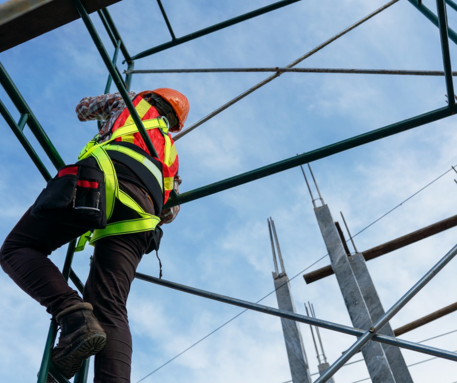 Transforming Working at Heights Training with Cutting-Edge Technology - Health and Safety Training UK