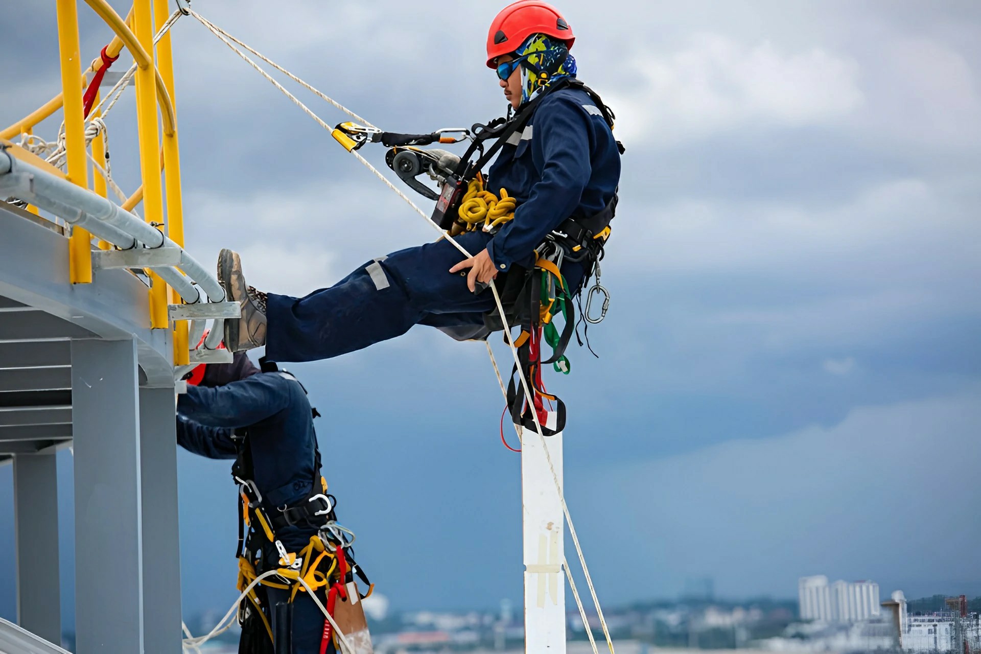 The Critical Importance of Refresher Training for Working at Heights Safety Certifications - Health and Safety Training UK