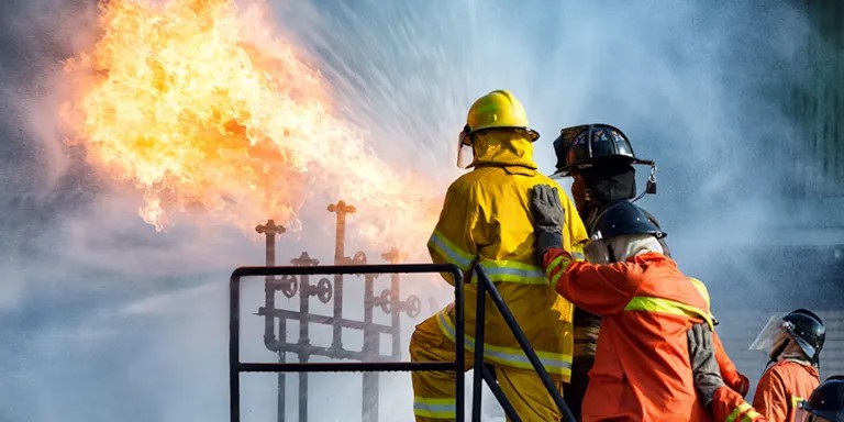 Top Benefits of Fire Warden & Fire Marshal Training: Elevating Workplace Safety in Ireland - Health and Safety Training UK