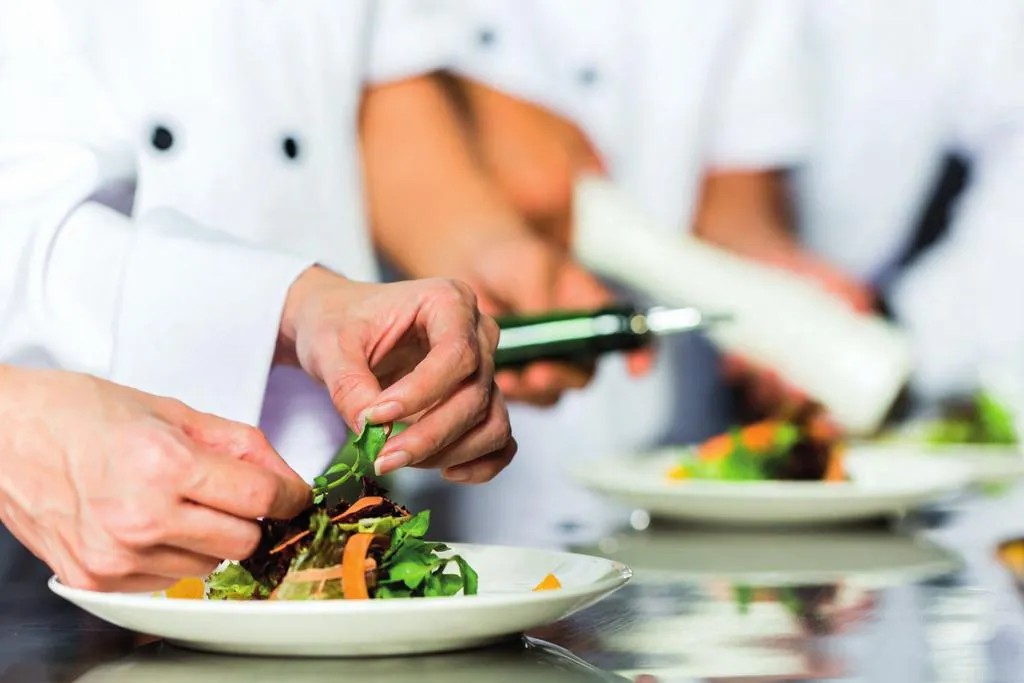Elevate Your Food Business: The Crucial Role of HACCP Training in Ireland's Key Cities - Health and Safety Training UK