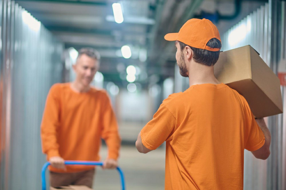 Elevate Workplace Safety: Online Manual Handling Certification for Injury Prevention & Compliance - Health and Safety Training UK