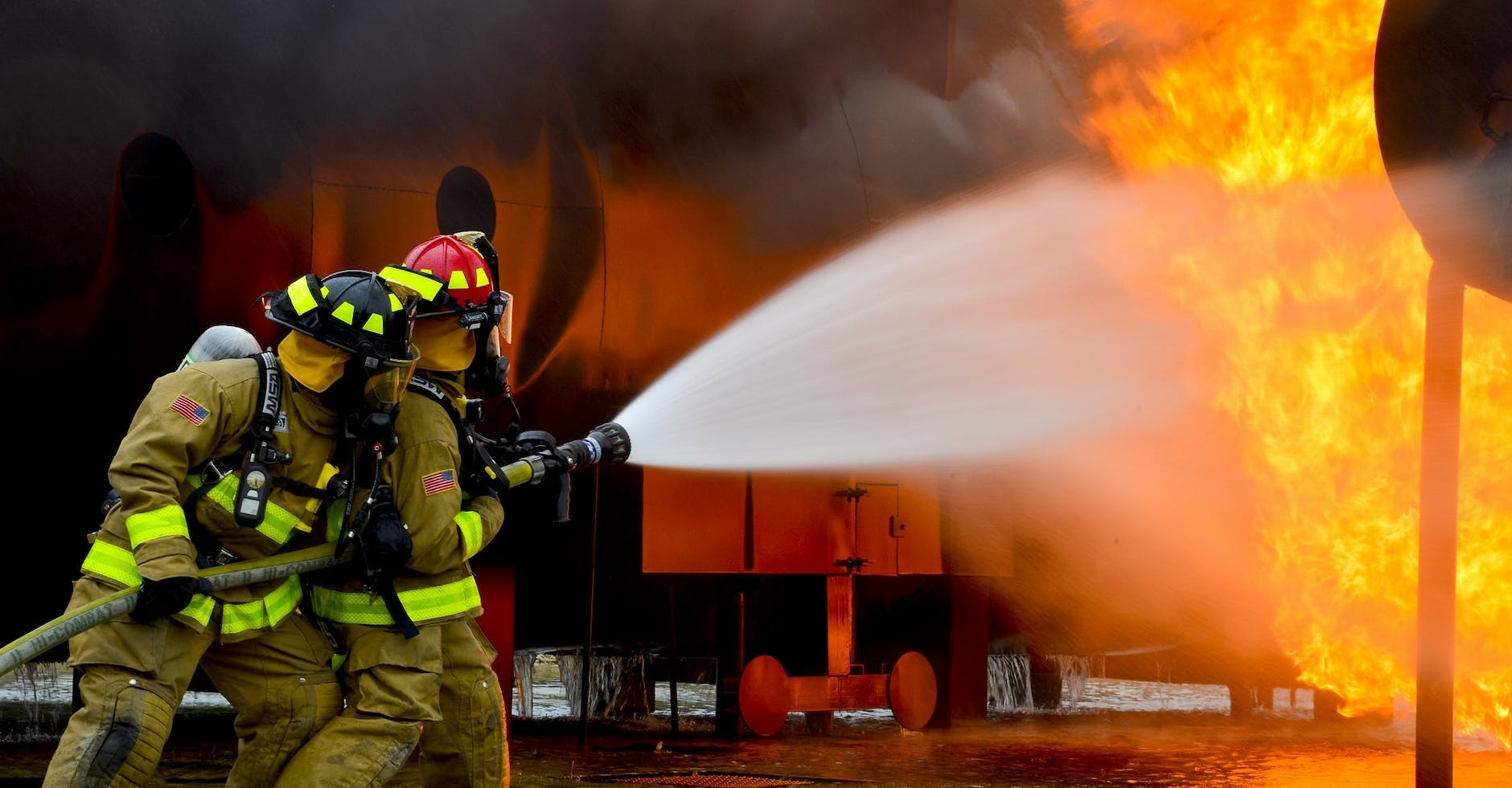 Master Fire Safety with Online Fire Extinguisher Training in Ireland - Health and Safety Training UK